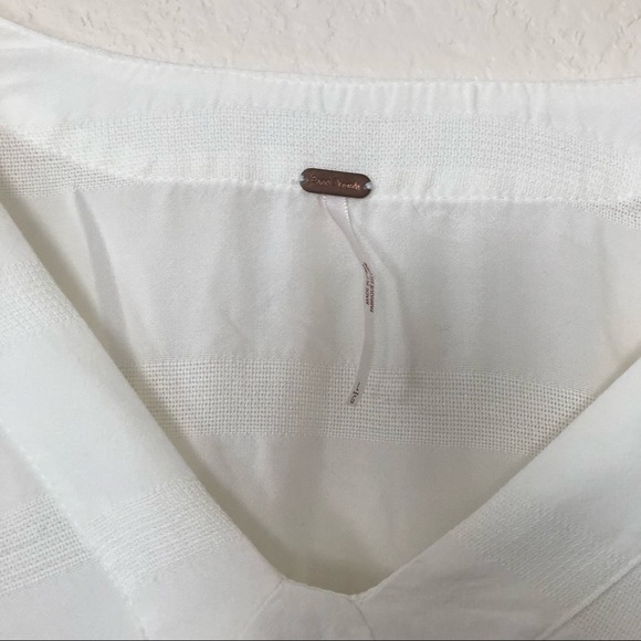 Free People White light Weight Blouse Tie Bottom with Bell Sleeves - Picture 3 of 4